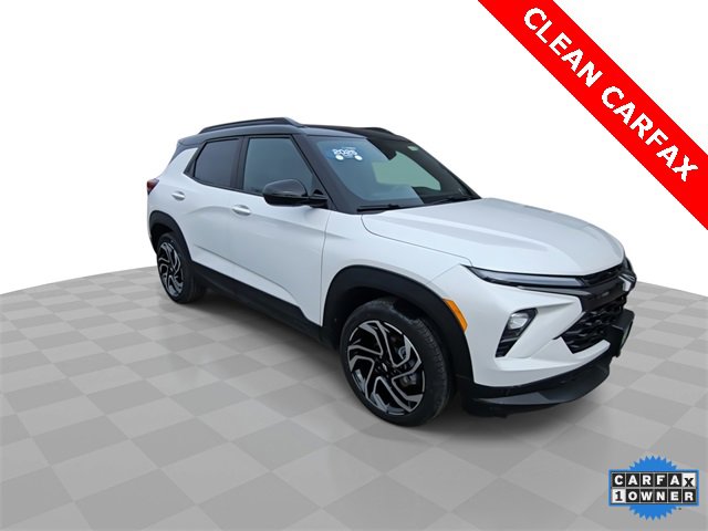 Used 2025 Chevrolet TrailBlazer RS w/ Convenience Package image 2