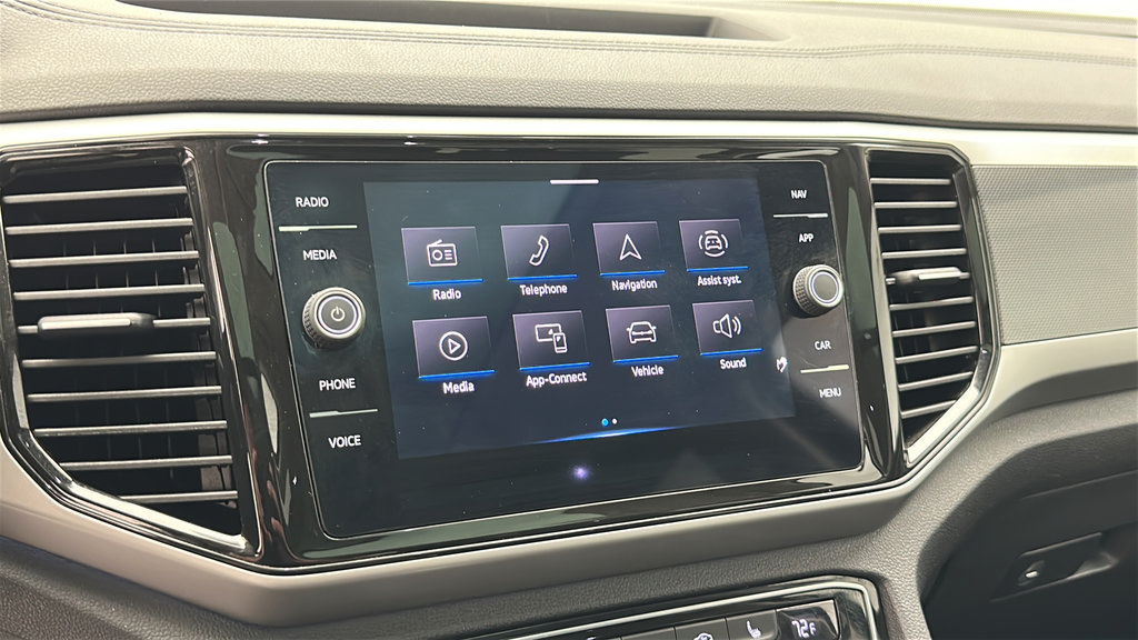 Used 2023 Volkswagen Atlas SEL R-Line AWD/4WD image 19