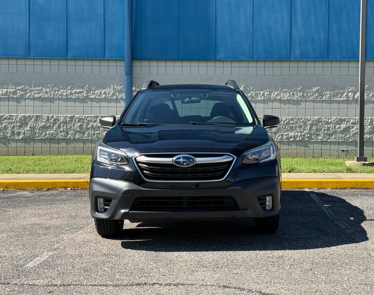 Used 2022 Subaru Outback AWD/4WD image 2