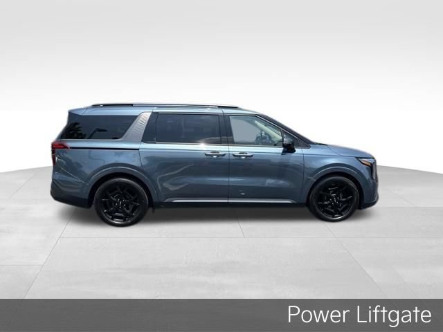 Certified 2025 Kia Carnival SX Prestige FWD image 9