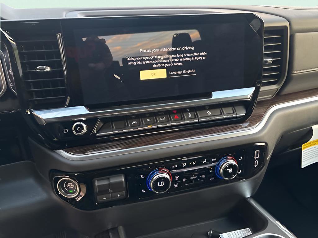 New 2026 GMC Sierra 1500 Elevation image 13