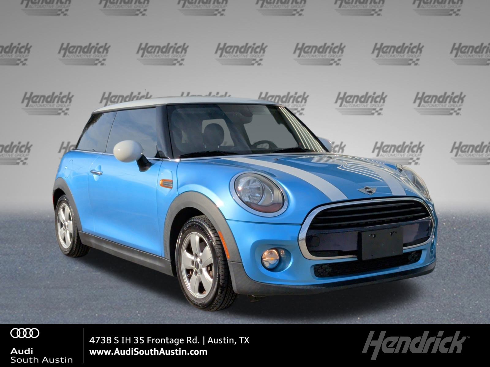 Used 2018 MINI Cooper 2-Door Hardtop image 1