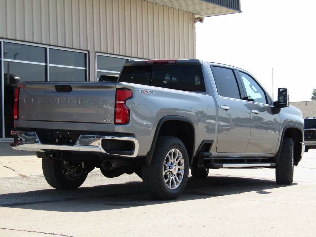 New 2026 Chevrolet Silverado 3500 LTZ w/ LTZ Convenience Package image 3