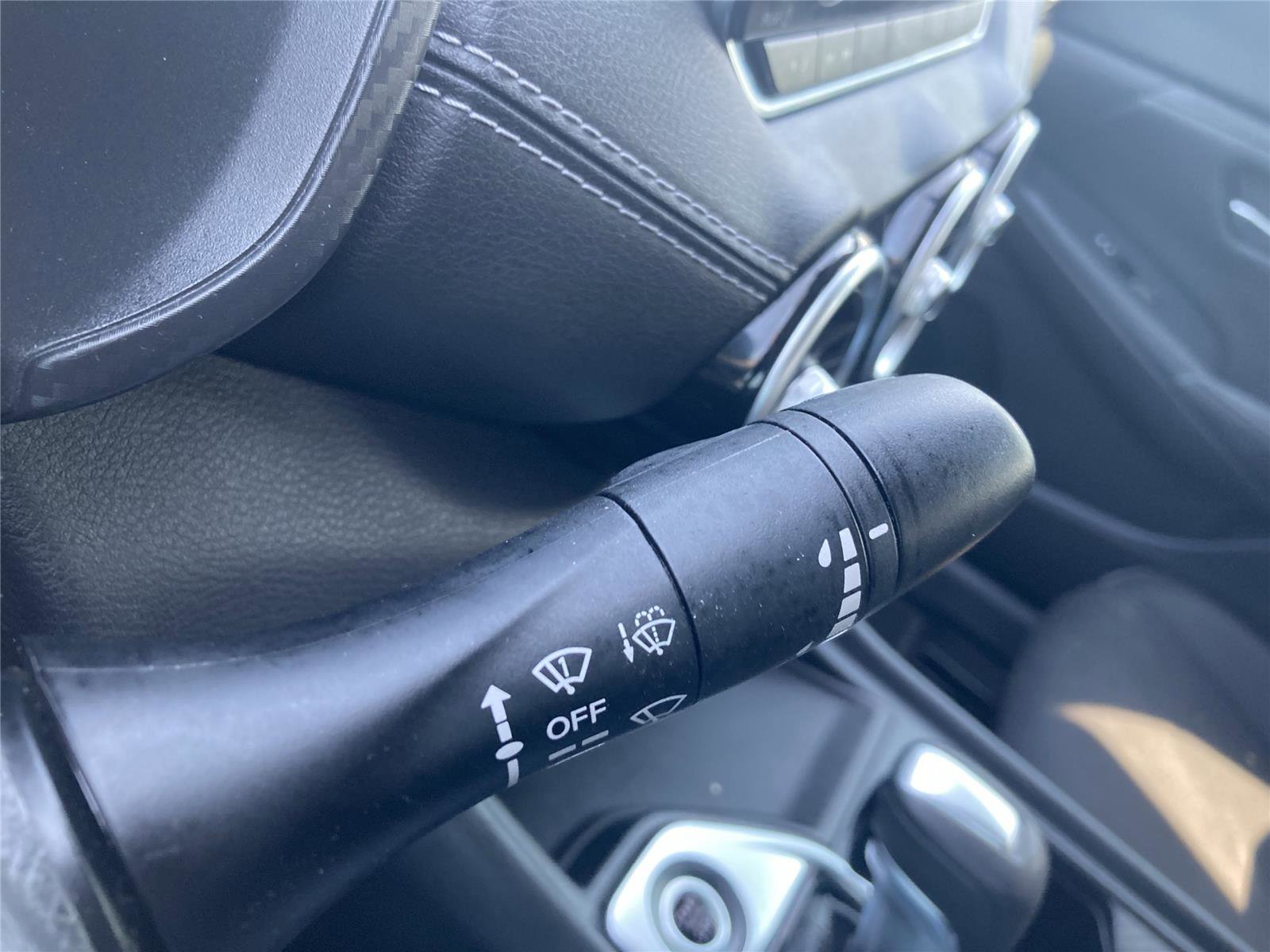 Used 2020 Nissan Sentra SV image 23