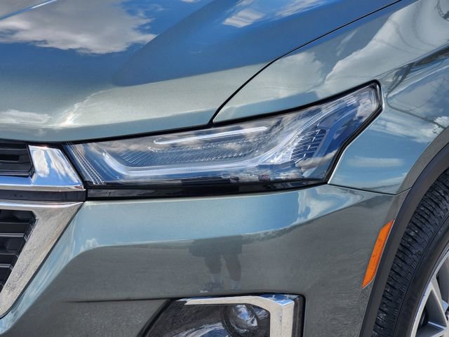 Used 2023 Chevrolet Traverse LT image 9