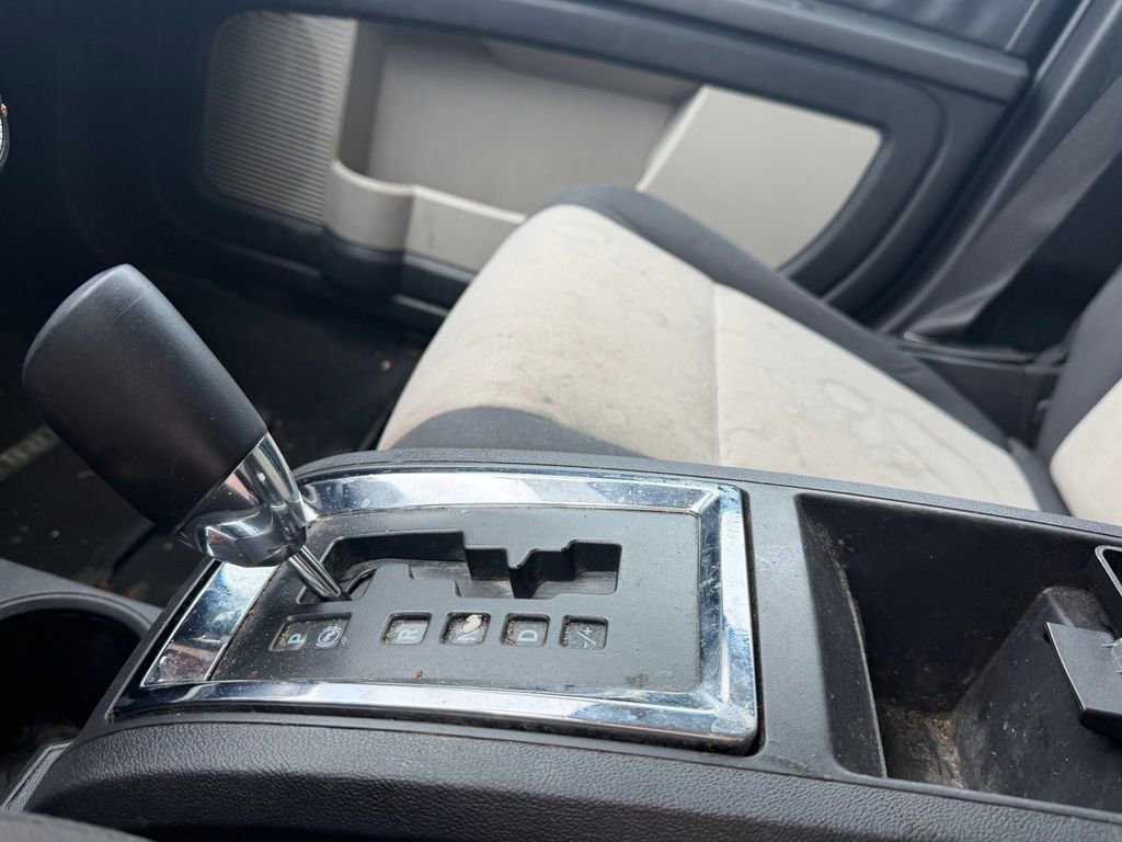 Used 2009 Dodge Journey SXT FWD image 25