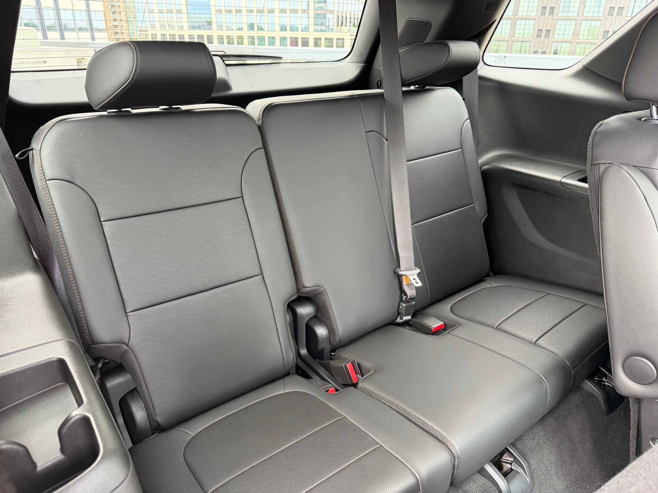 Used 2023 Chevrolet Traverse High Country AWD/4WD image 30