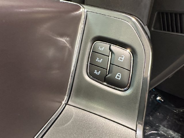 New 2026 Ford F150 Platinum w/ Equipment Group 702A High AWD/4WD image 9