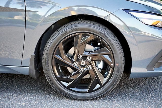 New 2026 Hyundai Elantra Sport FWD image 8