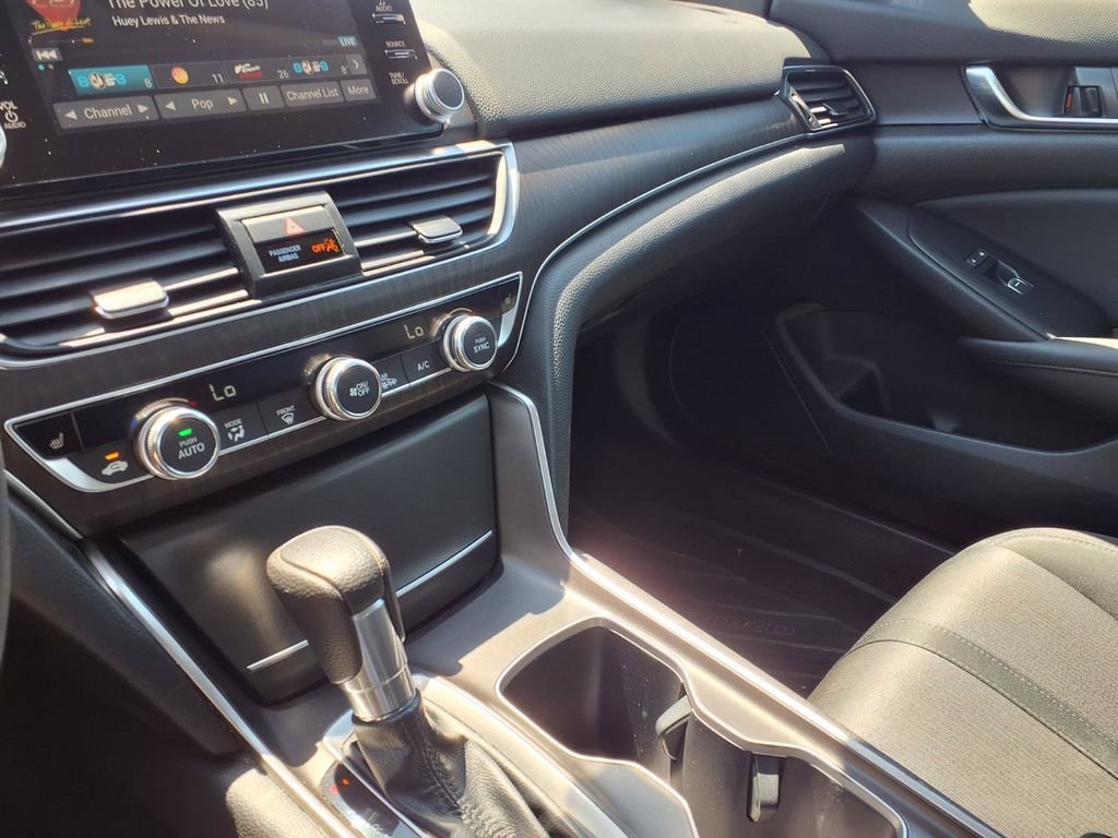 Used 2019 Honda Accord EX image 8