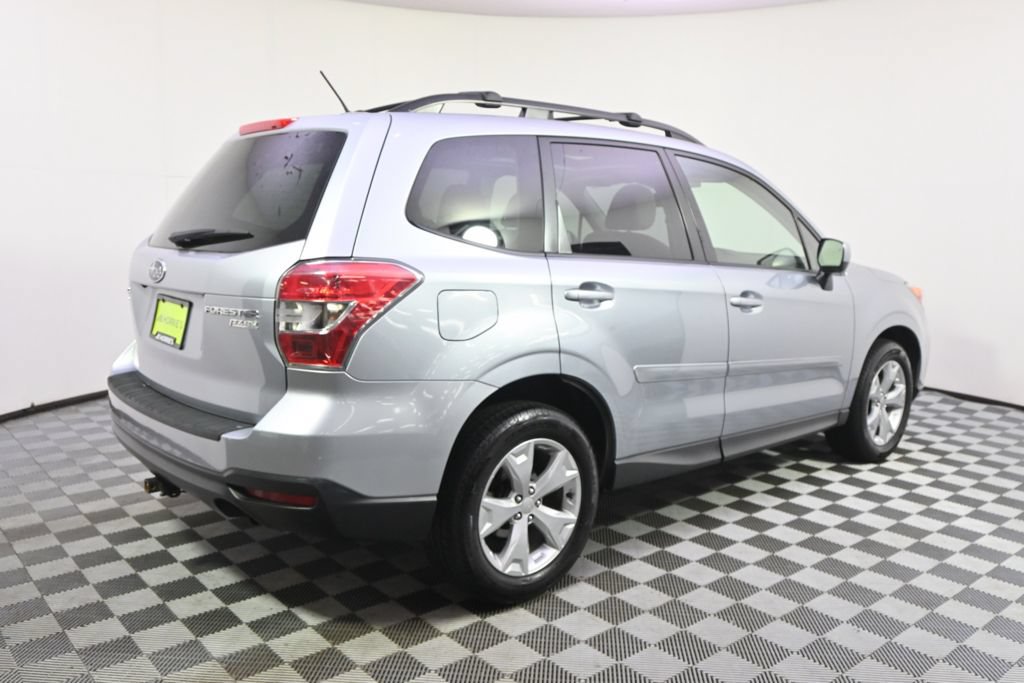 Used 2014 Subaru Forester 2.5i Premium AWD/4WD image 7