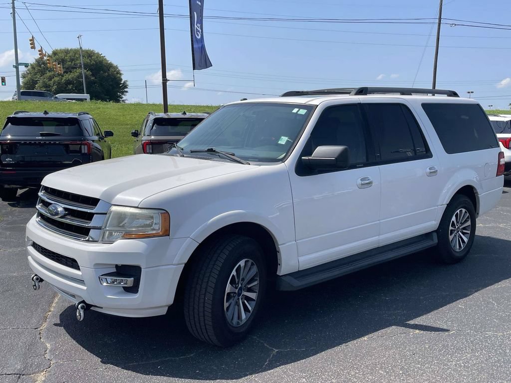 Used 2017 Ford Expedition EL XLT w/ Equipment Group 202A RWD image 7