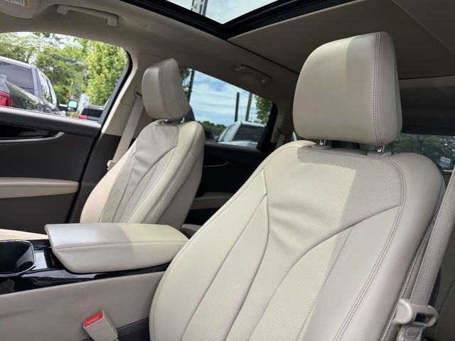 Certified 2021 Lincoln Nautilus Reserve AWD/4WD image 10