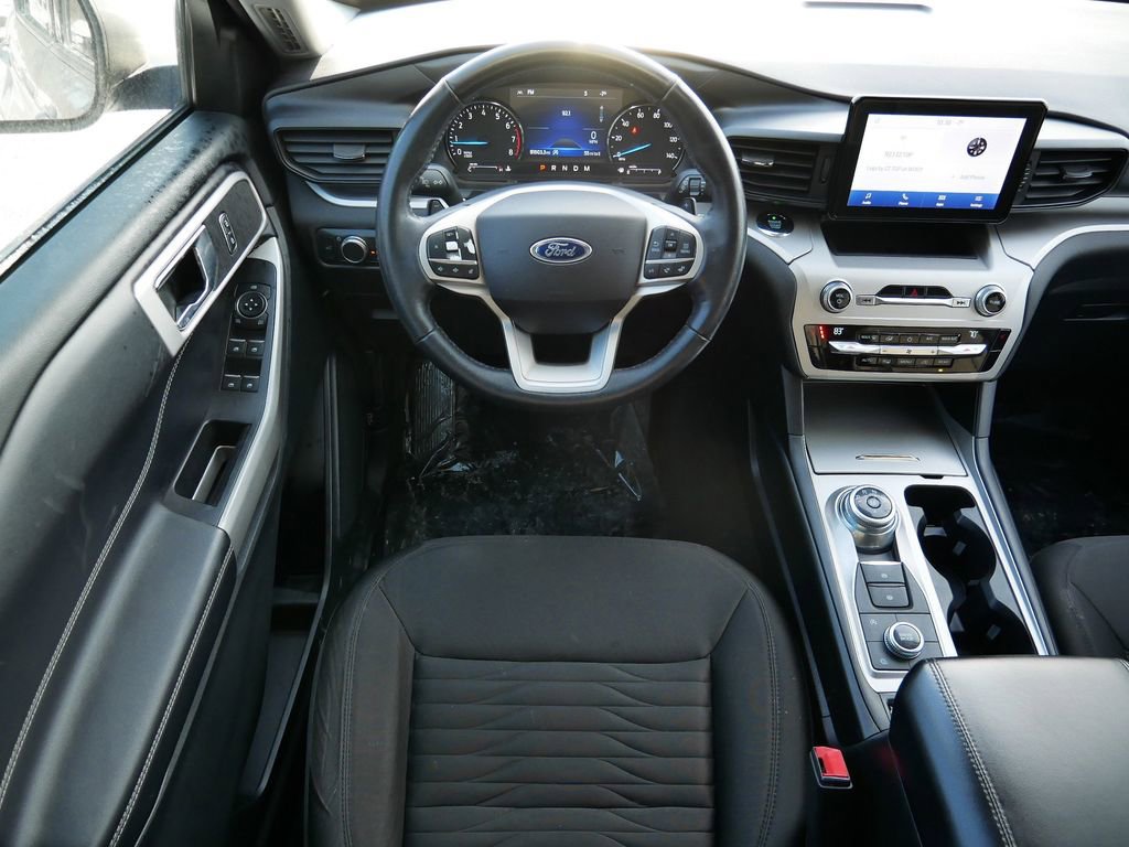 Certified 2021 Ford Explorer XLT w/ Class III Trailer Tow Package image 12