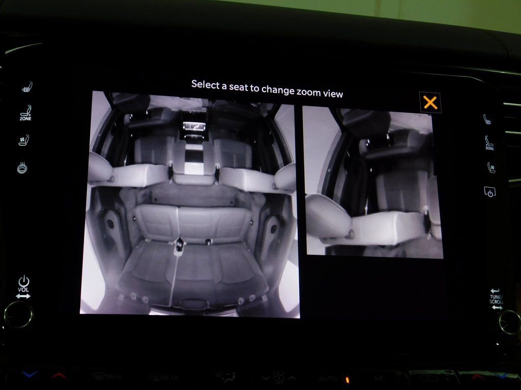 Used 2022 Jeep Grand Wagoneer Series II w/ Convenience Group III image 56