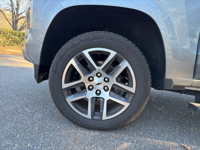 Used 2024 Chevrolet Colorado Z71 w/ Z71 Convenience Package 2 image 8
