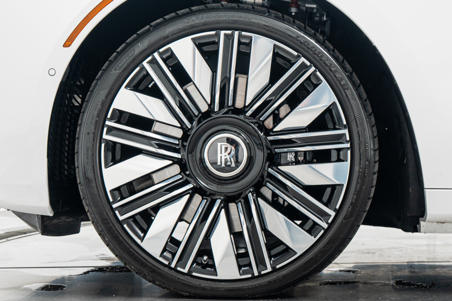 Used 2026 Rolls-Royce Ghost AWD/4WD image 10