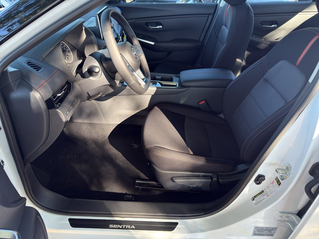 New 2025 Nissan Sentra SR image 16