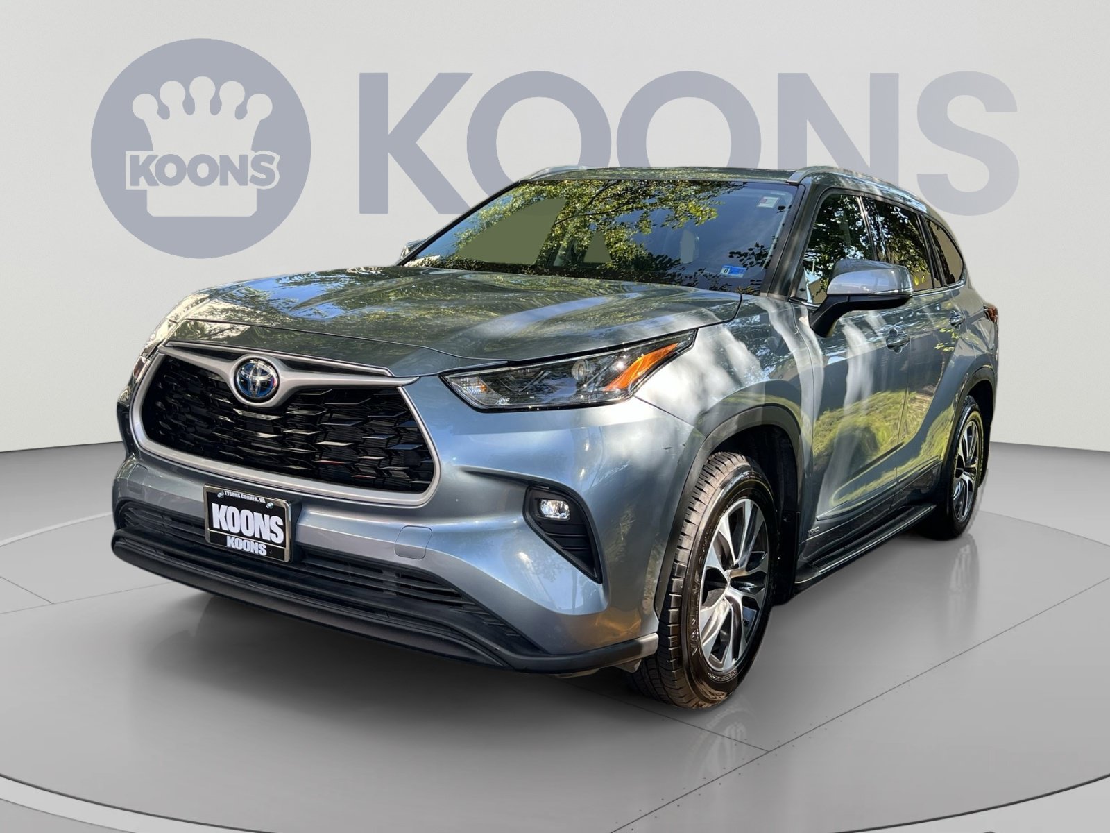 Used 2022 Toyota Highlander XLE