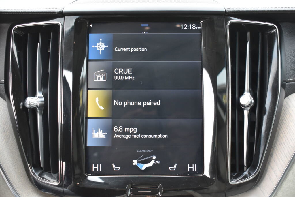 Used 2018 Volvo XC60 T8 Inscription w/ Vision Package image 23