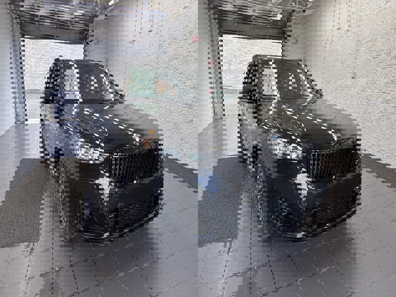 New 2026 BMW X1 M35i image 2