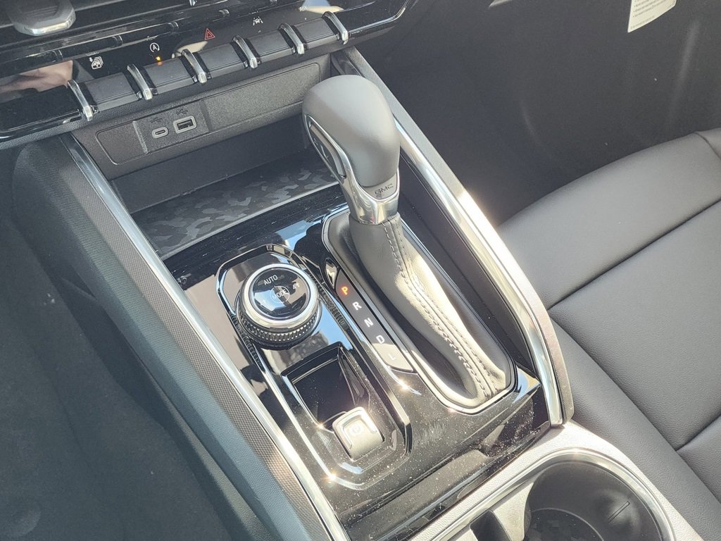 New 2026 GMC Canyon Elevation w/ Convenience Package image 31