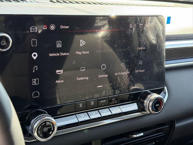 Used 2025 GMC Canyon Elevation RWD image 39