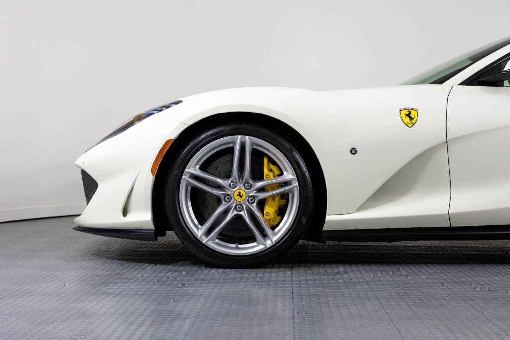 Certified 2019 Ferrari 812 Superfast RWD image 9