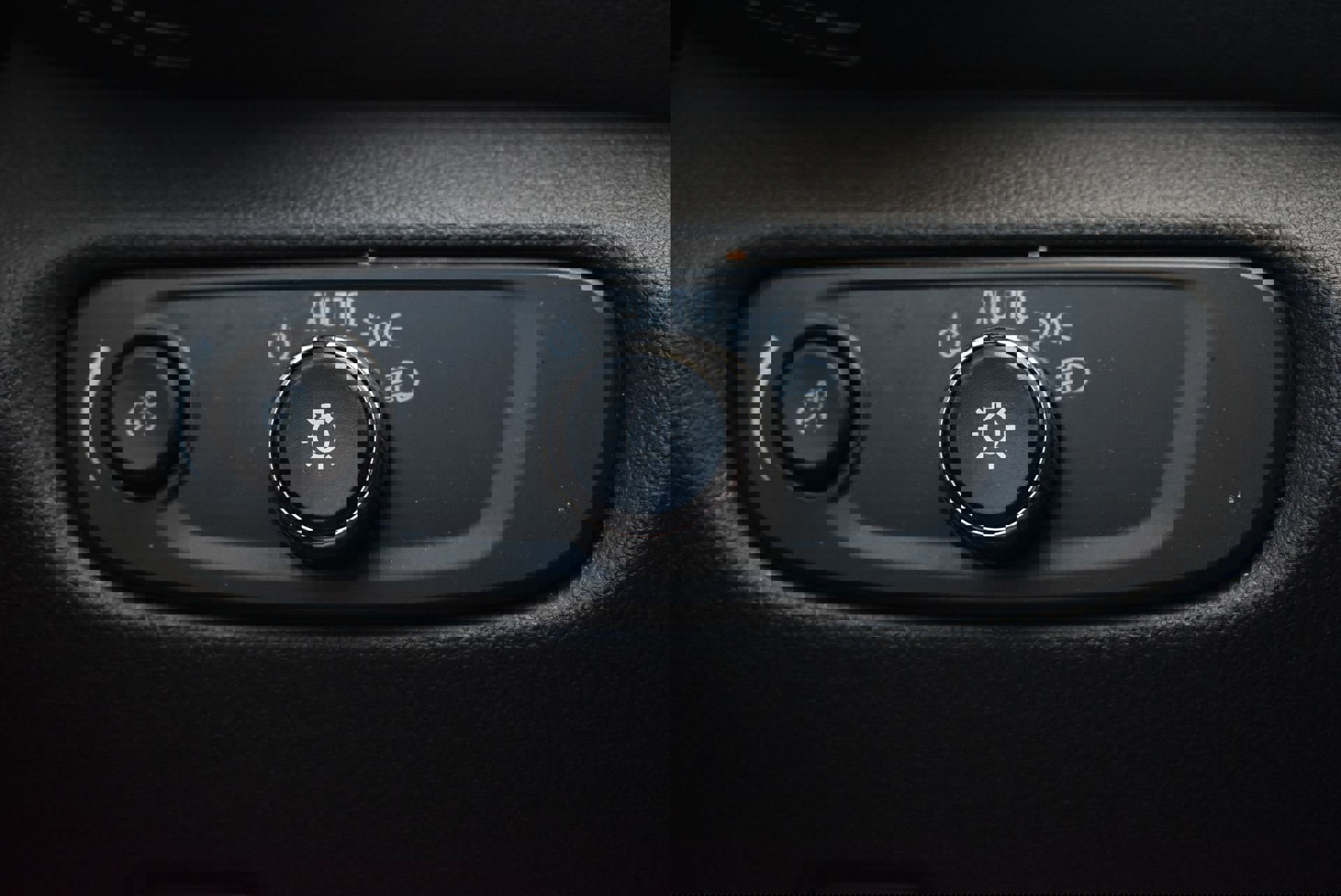 Used 2024 Chevrolet Blazer LT w/ Midnight/Sport Edition image 19