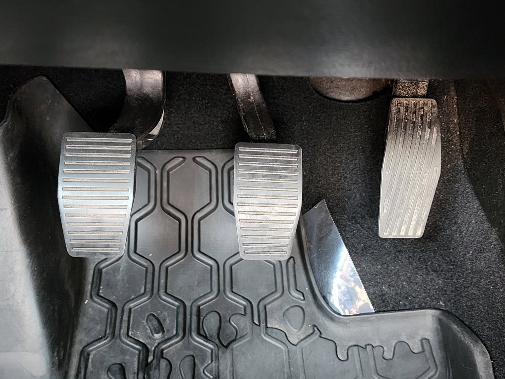 Used 2016 Jeep Renegade Latitude image 23