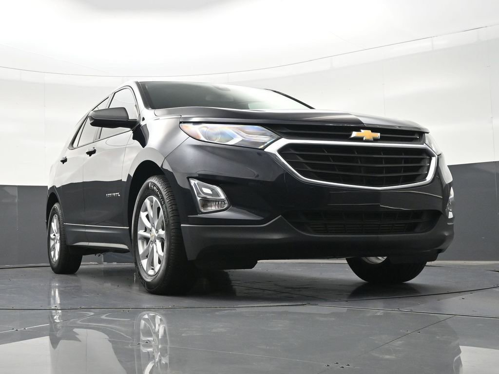 Used 2020 Chevrolet Equinox LS FWD image 32
