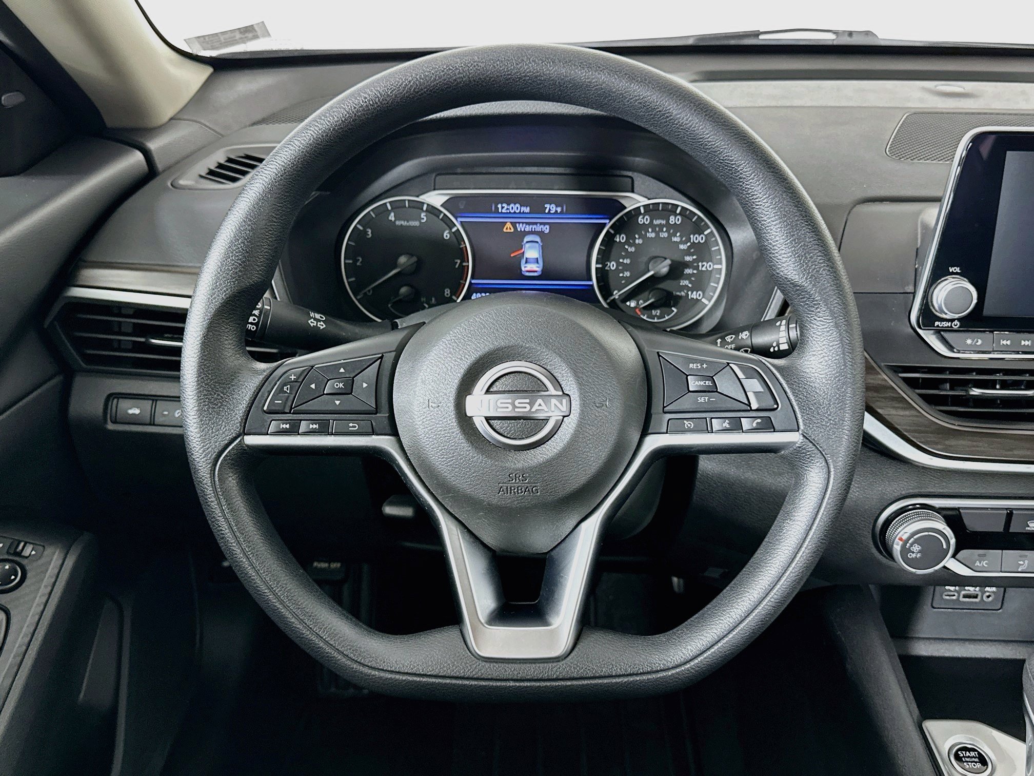 Used 2025 Nissan Altima 2.5 SV FWD image 18