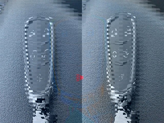 New 2025 Cadillac XT6 Luxury image 34