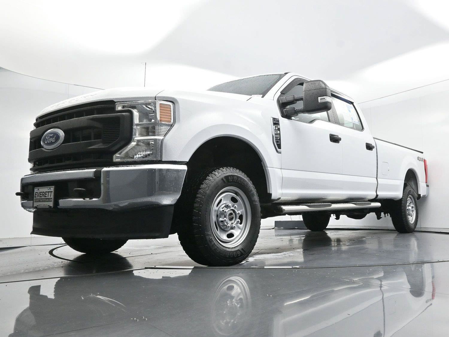 Used 2022 Ford F250 XL w/ Power Equipment Group AWD/4WD image 45