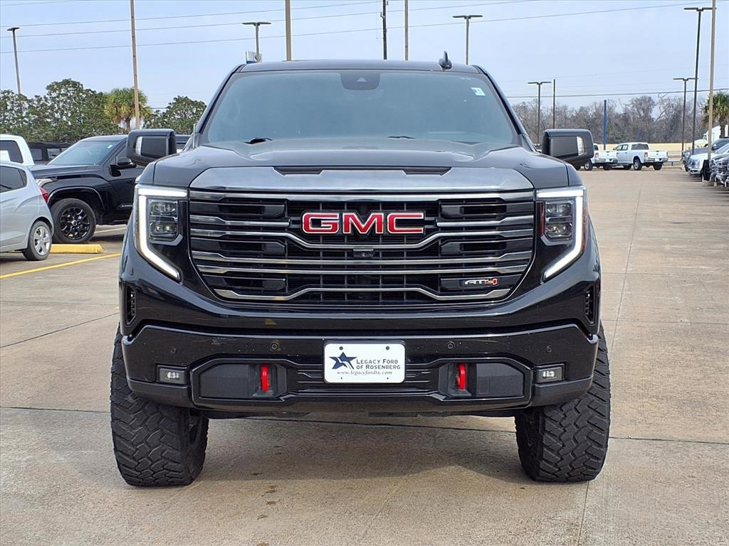Used 2024 GMC Sierra 1500 AT4 w/ Technology Package image 6