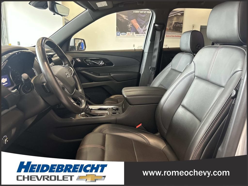 Certified 2022 Chevrolet Traverse RS w/ LPO, Floor Liner Package FWD image 13