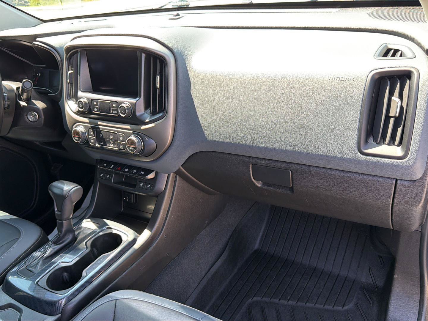 Used 2021 Chevrolet Colorado Z71 AWD/4WD image 36