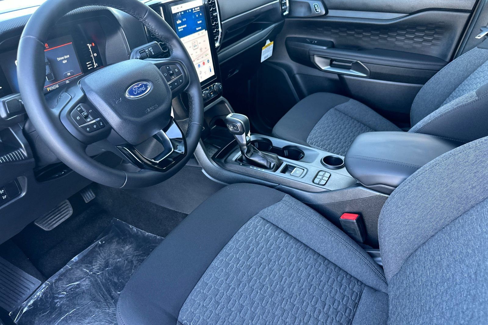 New 2025 Ford Ranger XLT w/ Black Appearance Package image 10