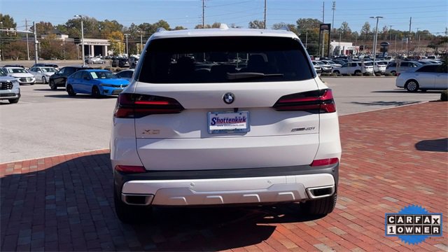 Used 2024 BMW X5 sDrive40i w/ Parking Assistance Package image 8