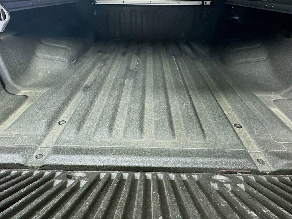 Certified 2023 Nissan Frontier SV w/ Technology Package image 32