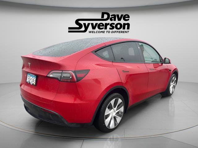 Used 2023 Tesla Model Y Long Range AWD/4WD image 4