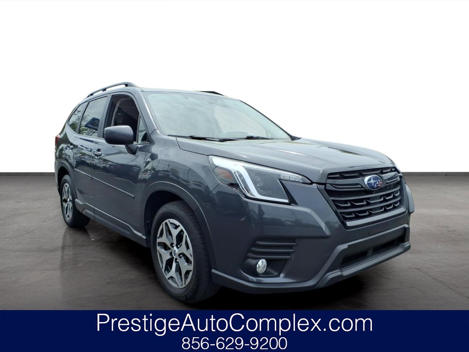 Certified 2022 Subaru Forester Premium AWD/4WD image 1