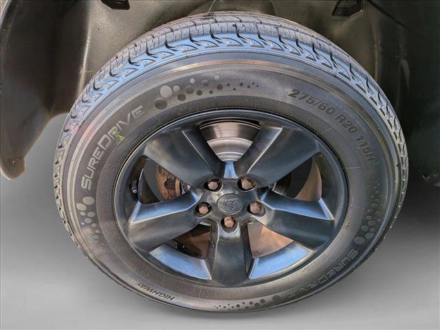 Used 2017 RAM 1500 Classic SLT image 22