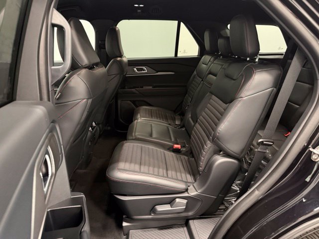 New 2026 Ford Explorer ST-Line w/ ST-Line Street Pack AWD/4WD image 25
