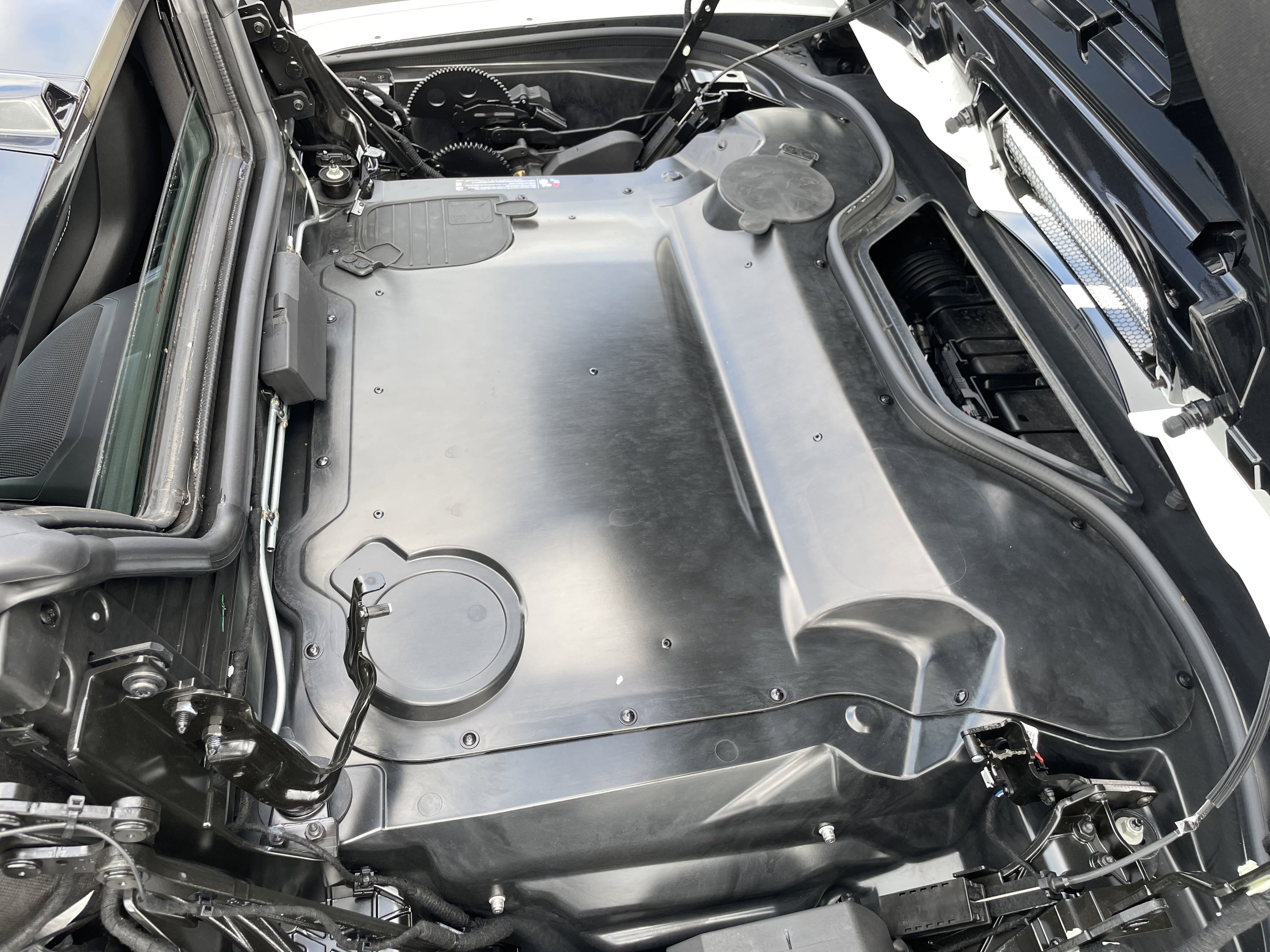 Certified 2024 Chevrolet Corvette Stingray Convertible w/ Z51 Performance Package image 26