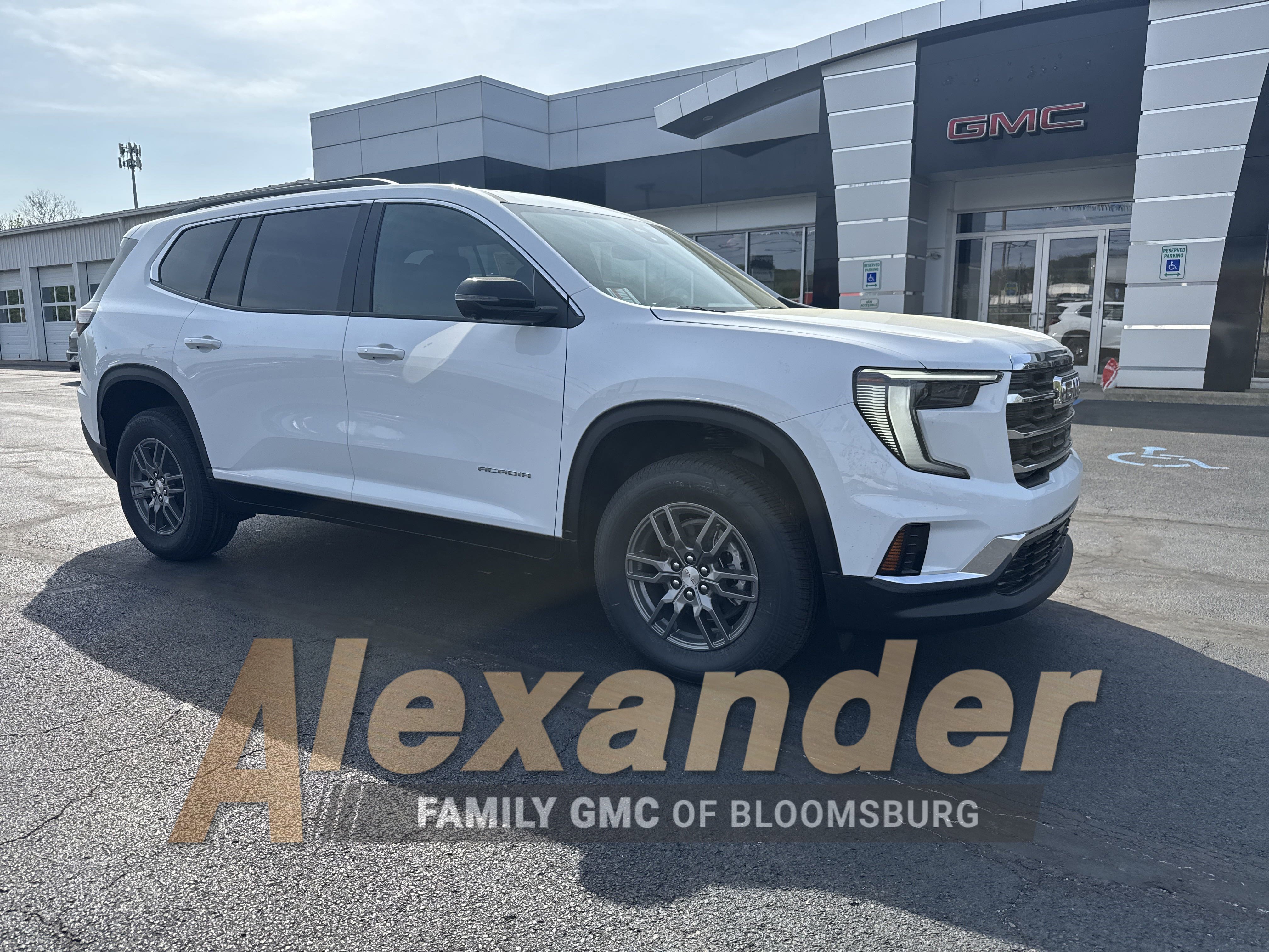 New 2025 GMC Acadia Elevation