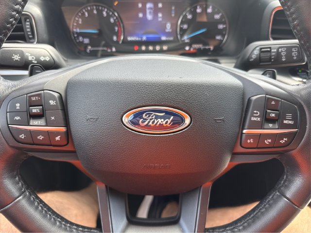 Certified 2020 Ford Explorer XLT w/ Equipment Group 202A AWD/4WD image 27