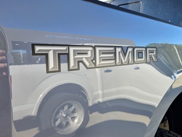 New 2026 Ford F250 Lariat image 6