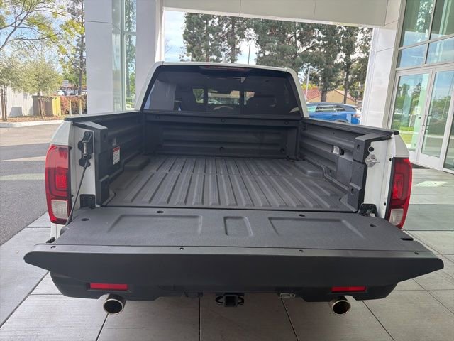 Used 2025 Honda Ridgeline RTL image 13