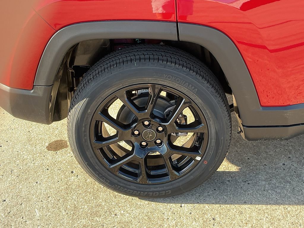 New 2026 Jeep Compass Latitude image 7